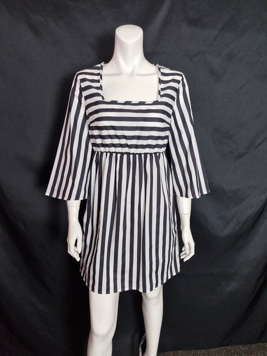 3 Quarter Sleeve Stripped Midi Dress - With Pockets!!