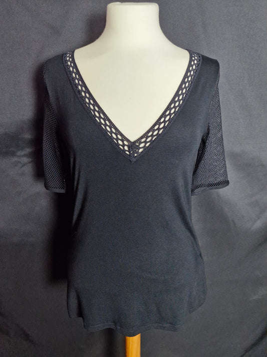 Fishnet Sleeved V Neck Top