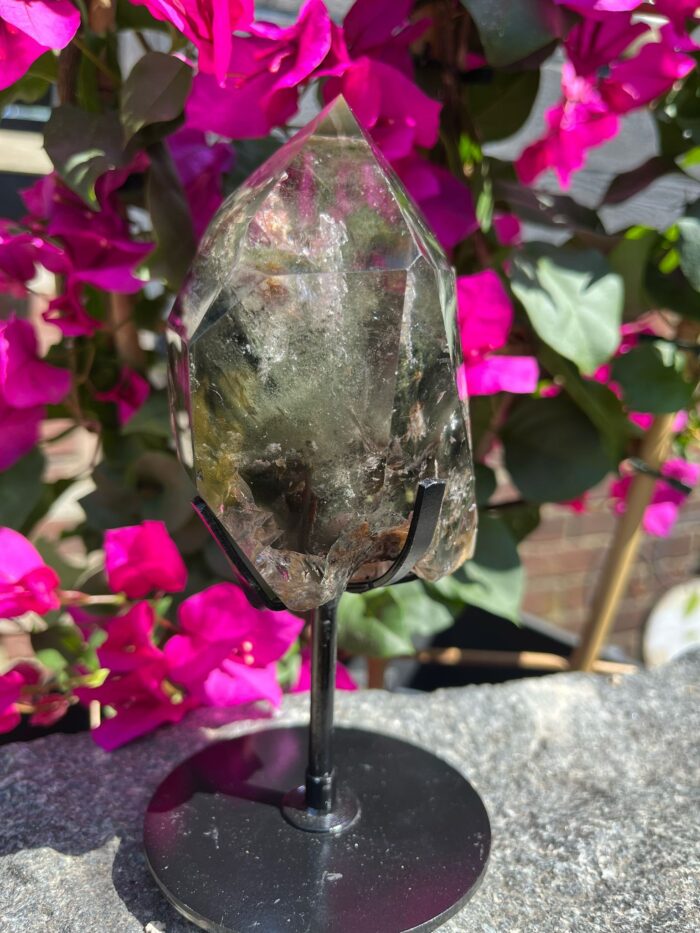 Large Garden Quartz Freeform with Stand - Image 5