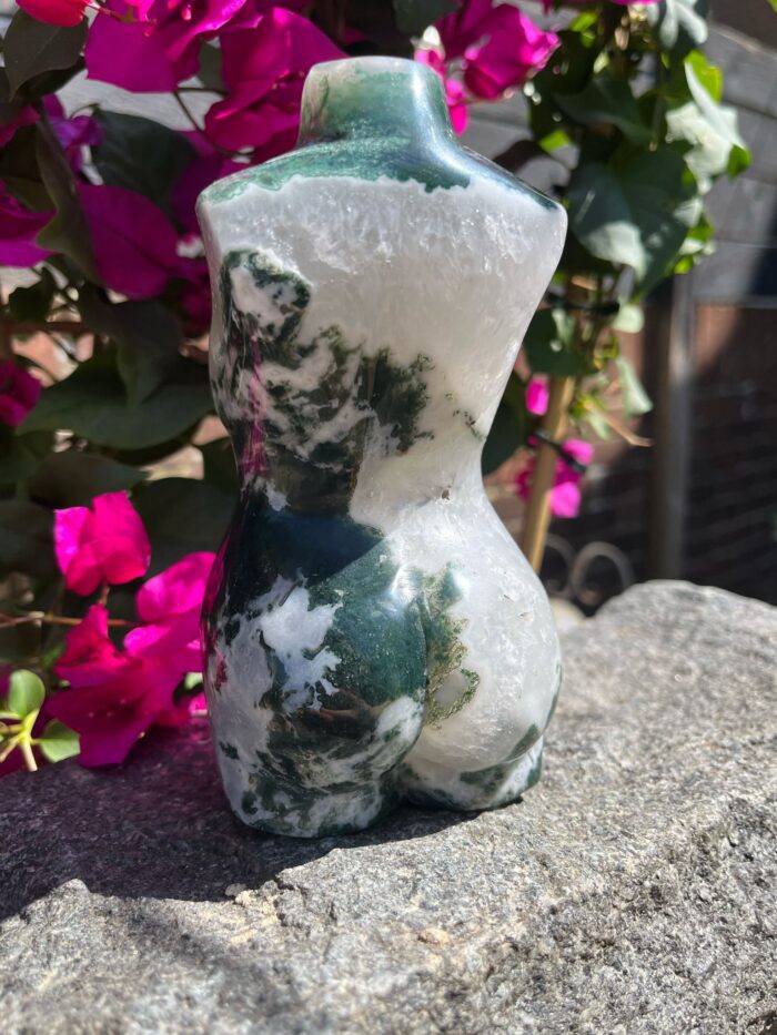 Druzy Moss Agate Body Female Shape Carving - Image 3