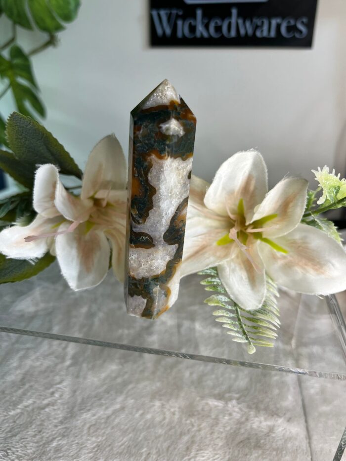Red Moss Agate Tower - Image 2